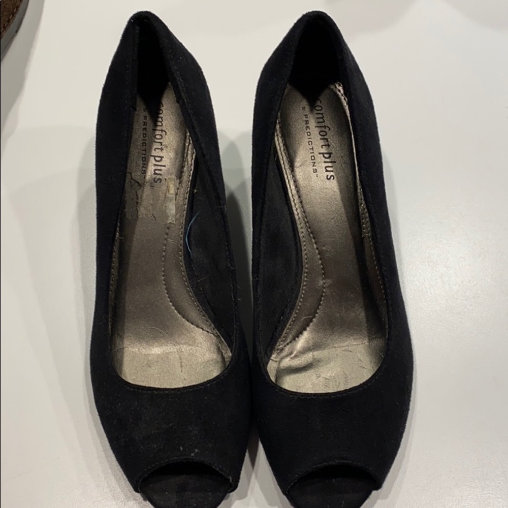Black open toe wedges